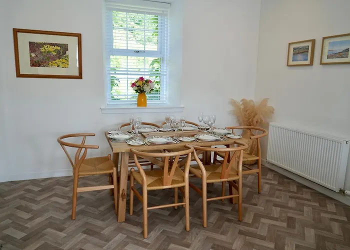 Country Cottage On Private Estate
